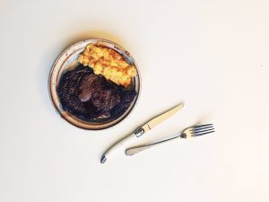 Bistec y Huevos